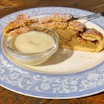Apfelstrudel der Waidmannalm