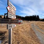 Wegweiser zur Kreuzwiesenhütte