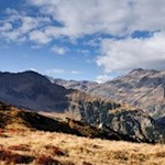 Bereits während des Anstiegs auf die Zunderspitze öffnen sich schöne Ausblicke