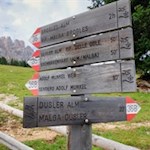 Dalla malga Glatsch, il sentiero n. 36B conduce alla malga Dusler