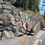 Die Wanderung zum Karersee beginnt bei der Talstation in Welschnofen