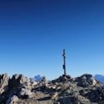 Auf dem Settsass erschließt sich ein wahrlich majestätischer Ausblick