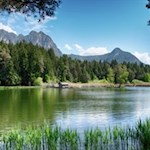 Der Völser Weiher zählt zu den saubersten Badeseen Italiens