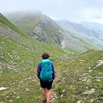 Kurzer Abstieg in Richtung Wolfendorn