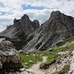 Die Wanderung auf den Tullen führt durch eine bizarre Felslandschaft