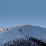 Sanft legt sich die Nacht über den aussichtsreichen Helm