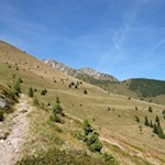 Im sanften Auf und Ab führt der Rotenstein Höhenweg durch die idyllische Landschaft