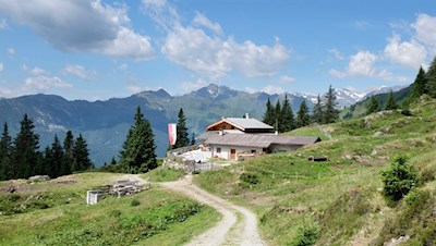 Die Kuhalm lädt vor malerischer Kulisse zur Einkehr