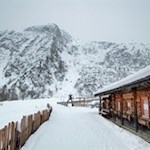 Zu Füßen des Mareiter Stein lädt die Äußere Wurzeralm zur Einkehr ein