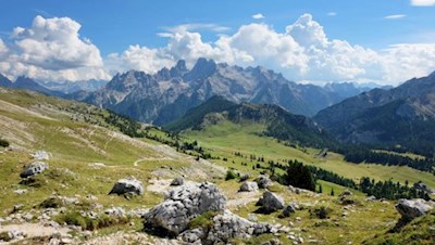 Blick auf die unter Naturschutz stehende Plätzwiese 