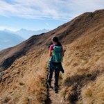 Diese Wanderung führt auf abgeschiedenen Pfaden auf zwei aussichtsreiche Gipfel