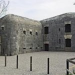 Auf-dem-Monte-Brione-trotzt-die-Batteria-di-Mezzo-den-Zeiten