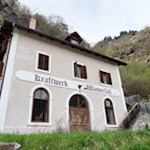 Das Kraftwerk Wasserfall nahe dem gleichnamigen Gasthaus