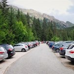 The hike to Glatsch Alm mountain hut starts in Zannes