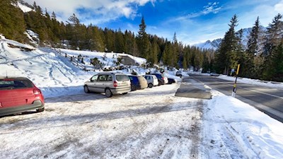 Die Wanderung zur Ochsenhütte beginnt und endet am Parkplatz Kaiserstein
