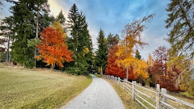 Herbstwanderung zum Kirchlein St. Helena