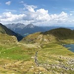 Vor der Kulisse des Ifinger, der Kaser und Pfitscher Lacke zum Oberkaser