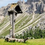 Flurkreuz in den Peitlerwiesen