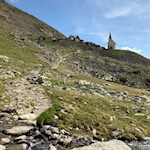 Die letzten Anstiegsmeter zum Latzfonser Kreuz