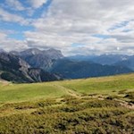 Vor der Kulisse der Gadertaler Dolomiten zurück zum Furkelpass