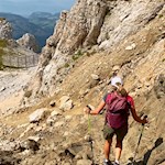 Der Weg zum Rifugio Torre di Pisa führt über einige felsige Passagen