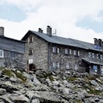 Die italienisch-österreichische Grenze verläuft mitten durch die Landshuter Europahütte