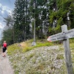 Der Anstieg zur Dürrensteinhütte ist mit 2:10 h ausgeschildert