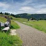 Der sanfte Weg zur Rauchhütte kann auch mit dem Kinderwagen befahren werden