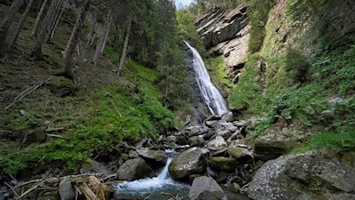 Pojer Wasserfall bei Luttach