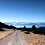 Bei Radfahrern und Wanderern gleichermaßen beliebt: der Weg zum Unterhornhaus