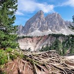 Aussichtspunkt mit Blick auf die Nordseite des Peitlerkofel