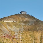 Zu Füßen des Helmhauses wandern wir zur Sillianer Hütte