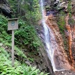 Der eisenhaltige Flitzer Wasserfall