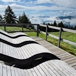 Auf dem Gols laden die Natursolarien zum Sonnenbaden ein