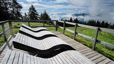 Auf dem Gols laden die Natursolarien zum Sonnenbaden ein