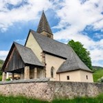 Das romanische Kirchlein St. Michael