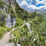 Il percorso di ritorno al Passo di Valparola è lo stesso dell'andata