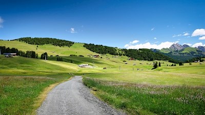 Die Wanderung zur Sanon Hütte folgt sanften Wegen