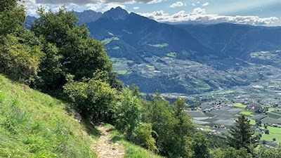 Die Wanderung zu den Muthöfen führt durch eine bezaubernde Landschaft