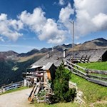 Die Uwaldalm ist sommers wie winters geöffnet