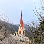 Die spitztürmige Kirche von Gais