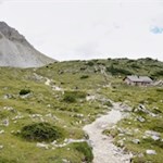 Only a few meters separate us from the Langalm mountain hut