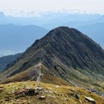 Rückwärtsgewandter Blick auf den nunmehr hinter uns liegenden Sambock