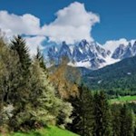 Die anmutigen Villnösser Geisler umrahmen das Villnösstal