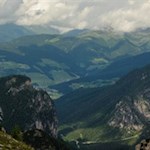 Blick durchs Höhlensteintal ins Pustertal