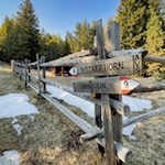 Beim Lodenmoor zweigt der Waldsteig Nr. 9 ab