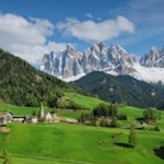 Ein begehrtes Fotomotiv: Blick von Bühler auf das Kirchlein von St. Magdalena
