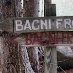 Vom Gnollhof folgt man der Beschilderung in Richtung Bad Froy