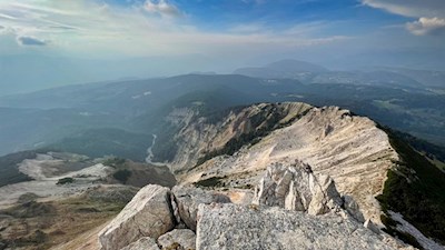Blick vom Weißhorn in die Bletterbachschlucht