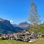 Autumn hike San Cassiano
